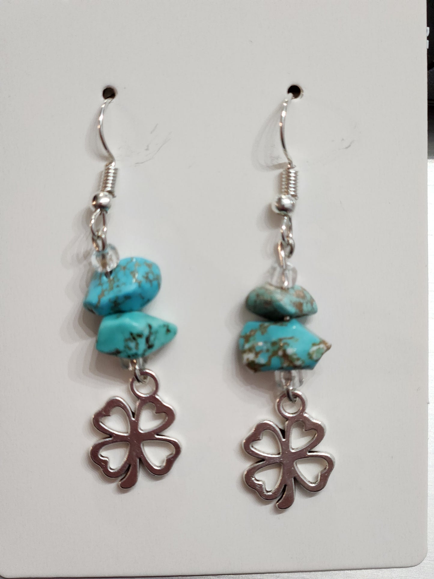 Clover teal rock earrings