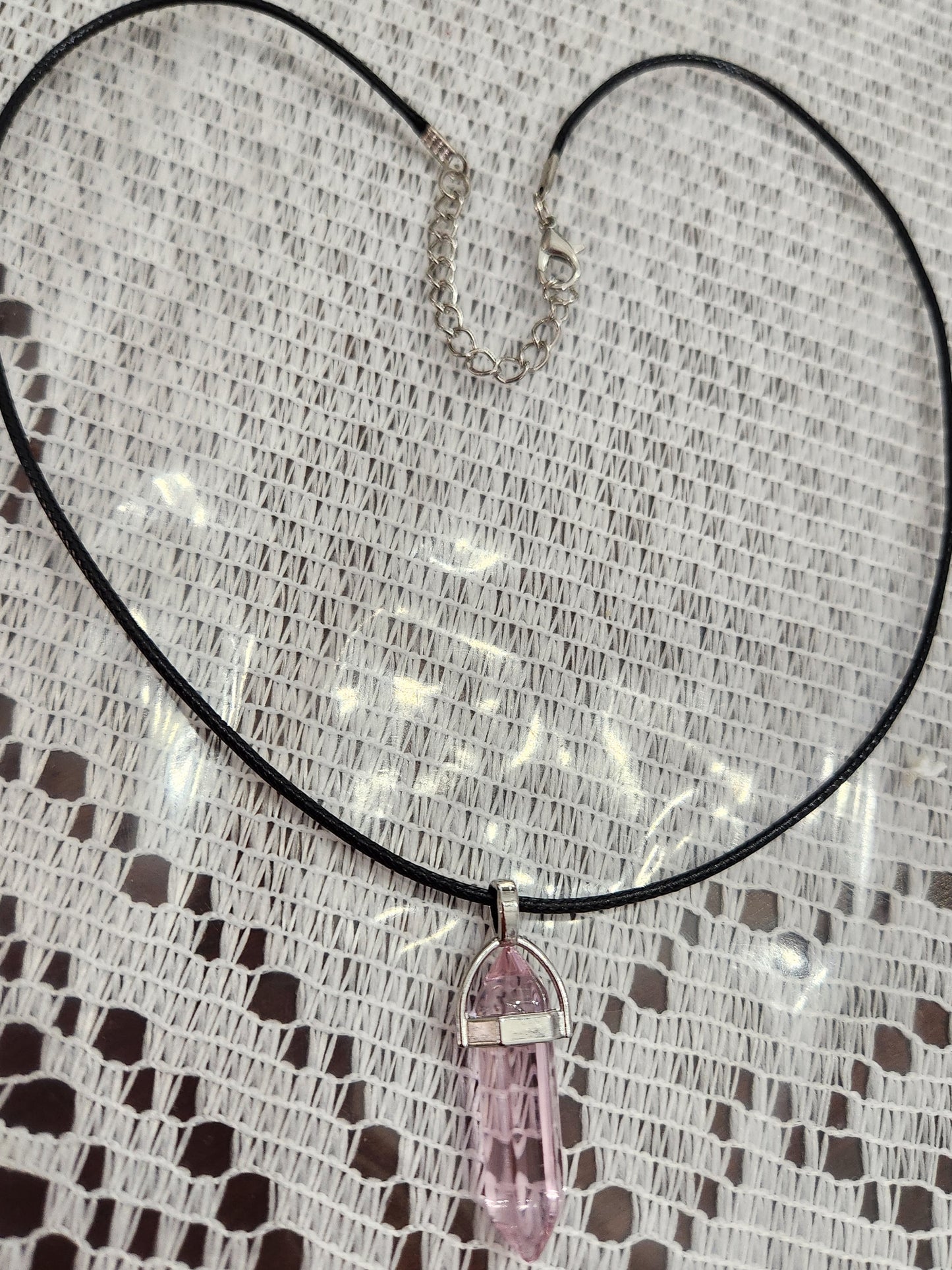 Bullet Shape Pointed Pendant Light Pink Necklace