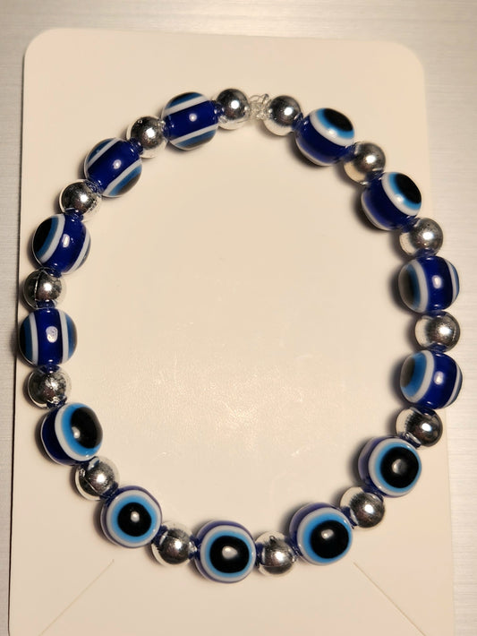 Elastic Ojo Bracelet with Silver Beads