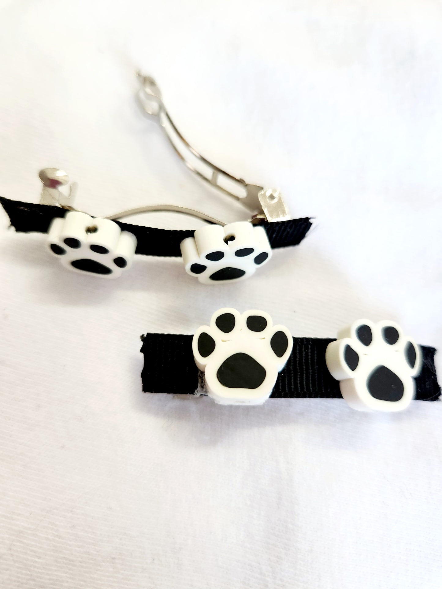 Black and White Paw Barrettes